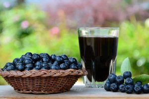 Sucuri de aronia, Aronia (scoruș negru): ghid complet despre fruct, compoziție și cercetare - aronia-charlottenburg.ro