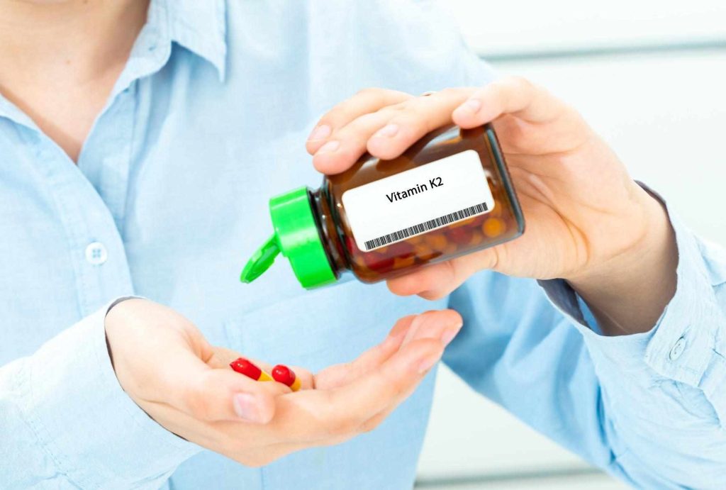 Alimente bogate în vitamina K2: Beneficii, surse și importanța pentru sănătate