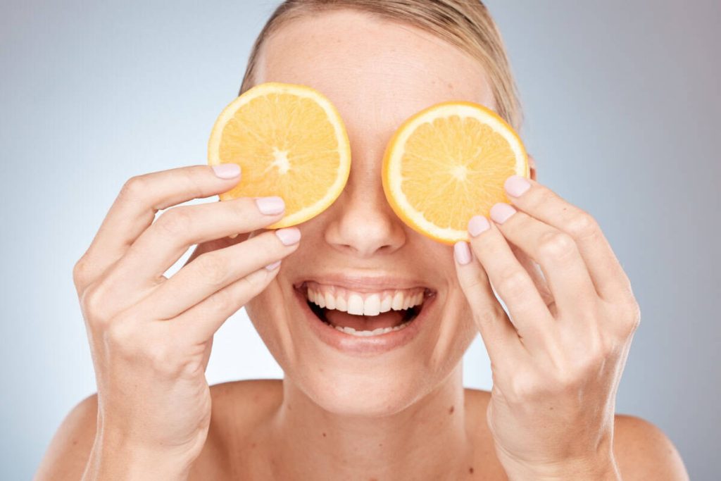 Vitamine pentru ten – alimente pentru o piele sănătoasă și strălucitoare