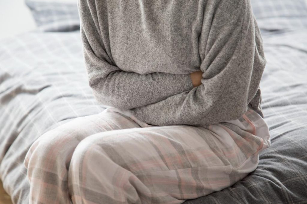 Ce să nu faci când ai infecție urinară – greșeli care agravează infecția cu E. coli și compromit tratamentul