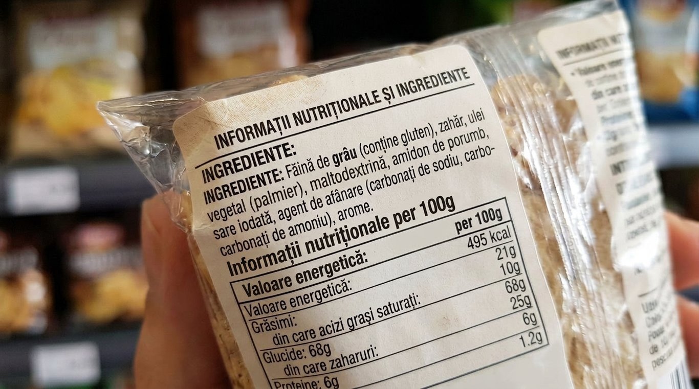 In ce alimente (pachet cu cereale, lista de ingrediente, persoana care citeste eticheta nutritionala a unui produs)