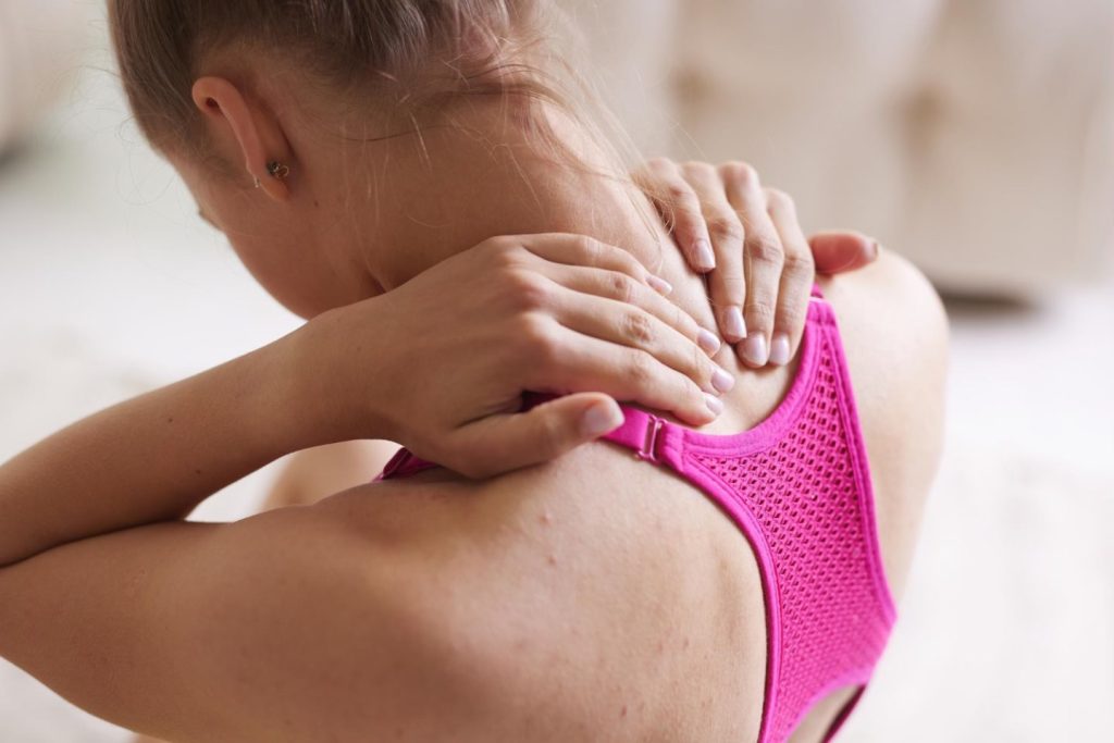 3.1. Simptomele tetanosului (dureri musculare, spasme dureroase, echipament sportiv)