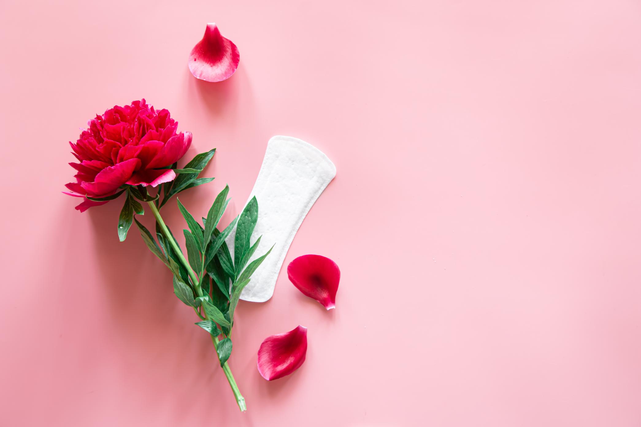 1. Cantitate mica de sange la menstruatie tampon, floare