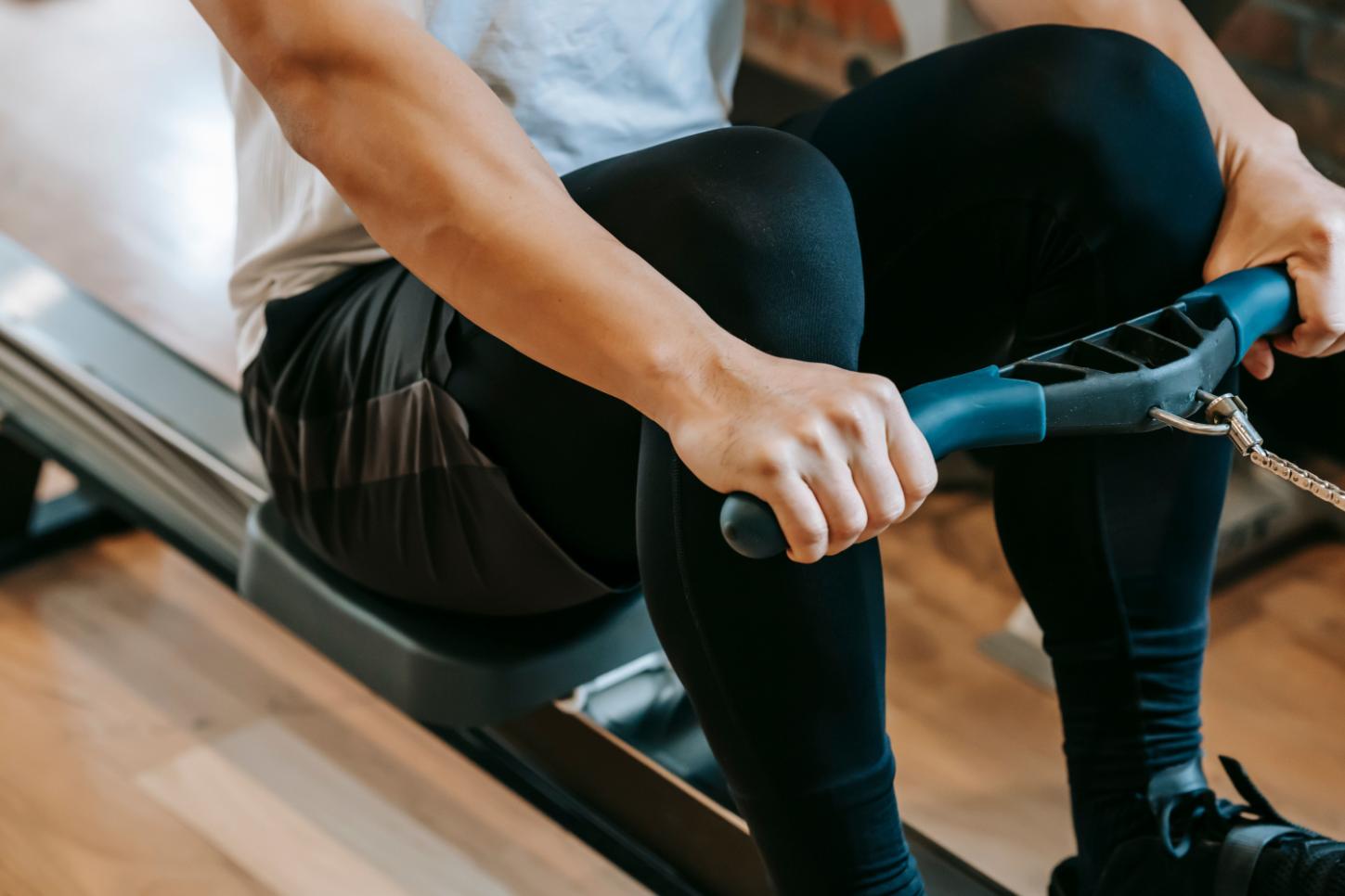 1. De ce scade masa musculara barbat, aparat