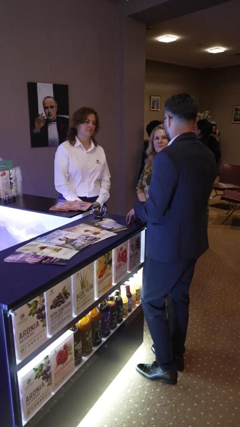 Echipa Aronia Charlottenburg primind vizitatori la congresul din Piatra Neamț