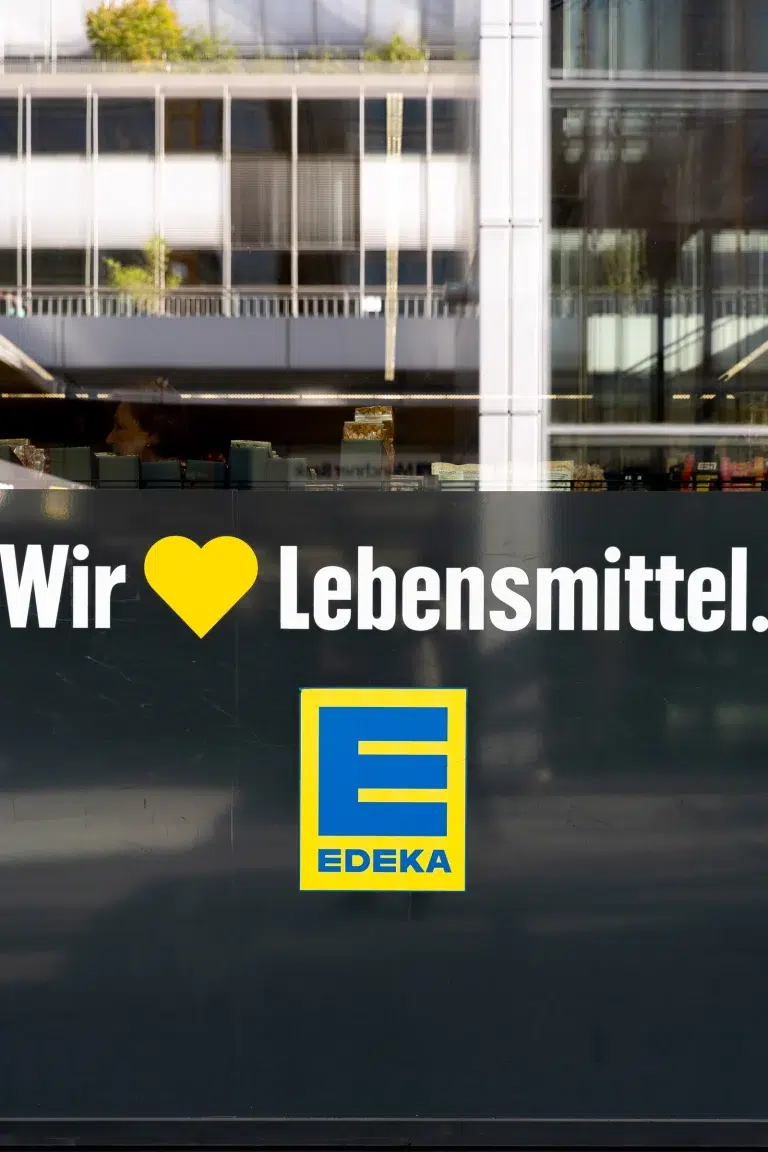 Magazin EDEKA din München, gazda degustării de sucuri Aronia Charlottenburg